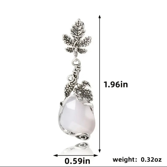 Vintage Water Droplets White Stone Silver Color Metal Maple Leaf Dangle Earrings - Picture 2 of 6